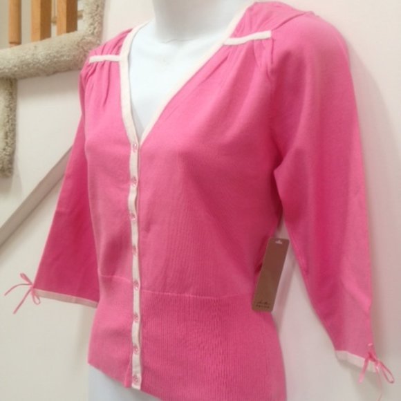 i.e. Petite Cardigan Size PL, 80% Silk, 20% Nylon - Picture 4 of 6